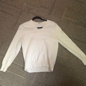 V neck sweater